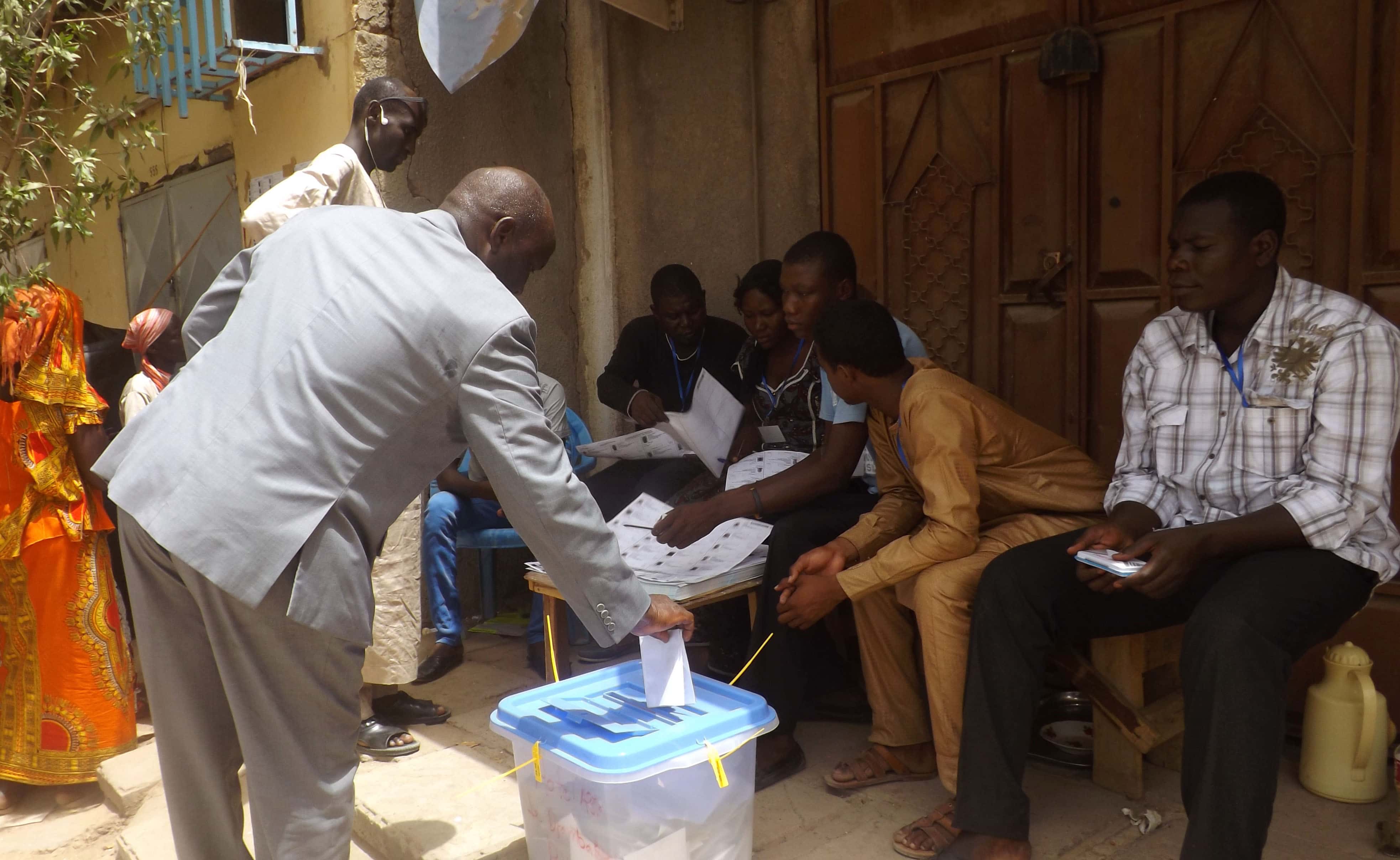 A man casts his ballot during elections in N'Djamena, Chad, Sunday, April 10, 2016, AP Photo/Abakar Mahamad