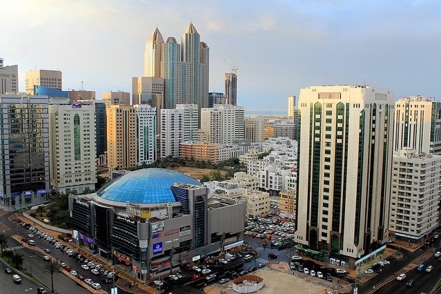 A view of Abu Dhabi, 25 March 2013, Flickr/Fintrvlr, Attribution-NonCommercial 2.0 Generic (CC BY-NC 2.0)