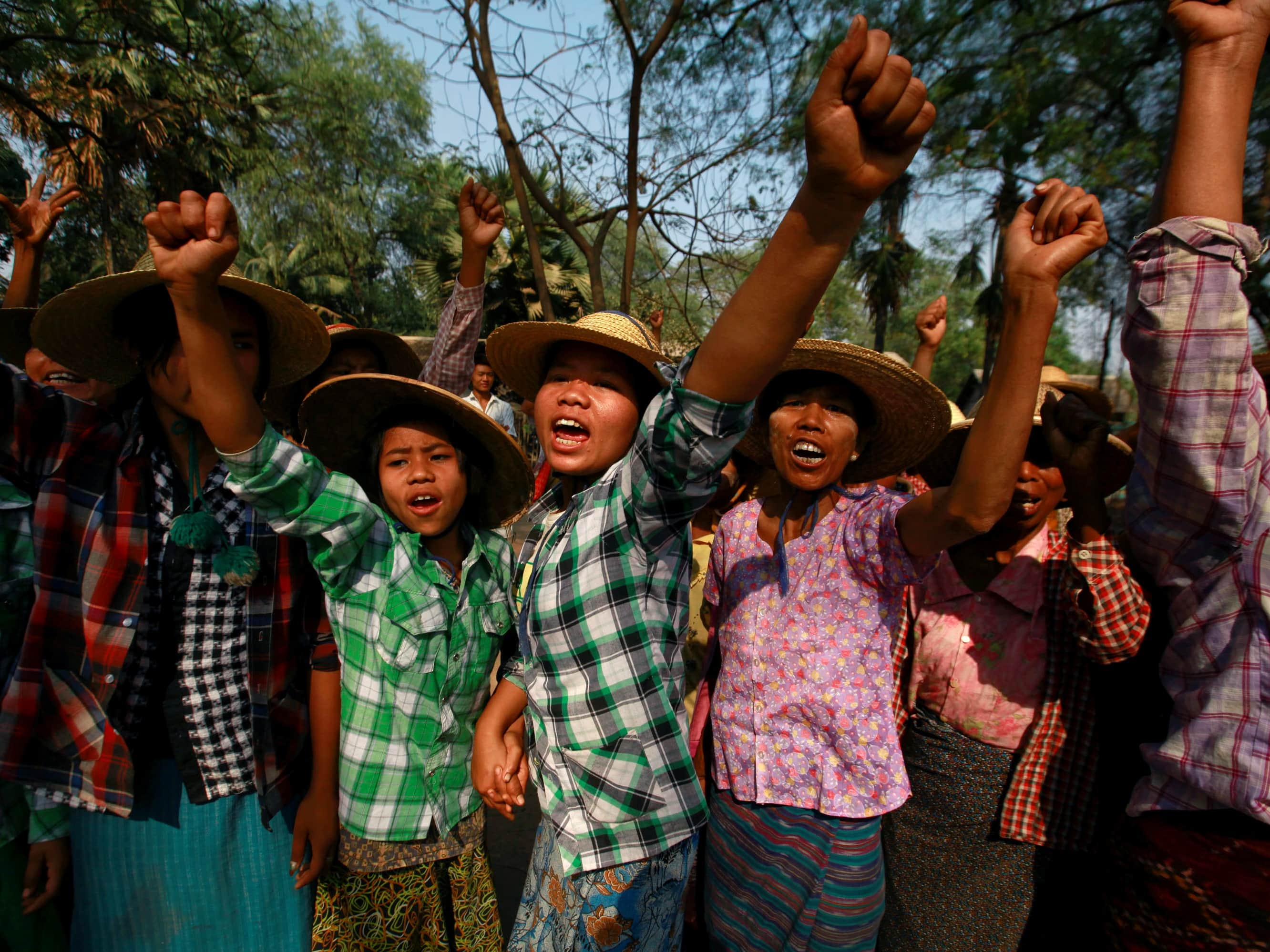 Villagers protest a copper mine project in the Latpadaung region in March 2013, REUTERS/Soe Zeya Tun