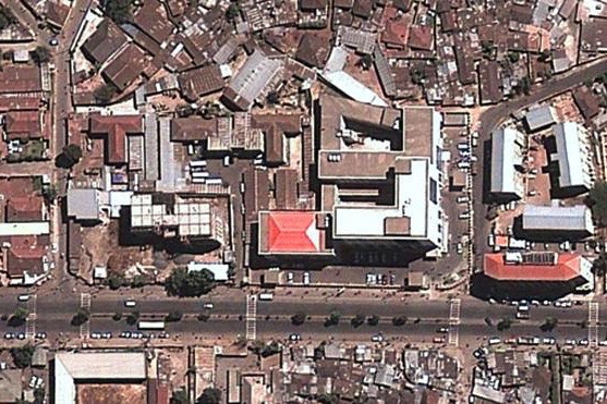 Aerial view of "Maekelawi" compound, the main federal police investigation center, in Central Addis Ababa, on February 18, 2013. , © DigitalGlobe 2013; Source Google Earth