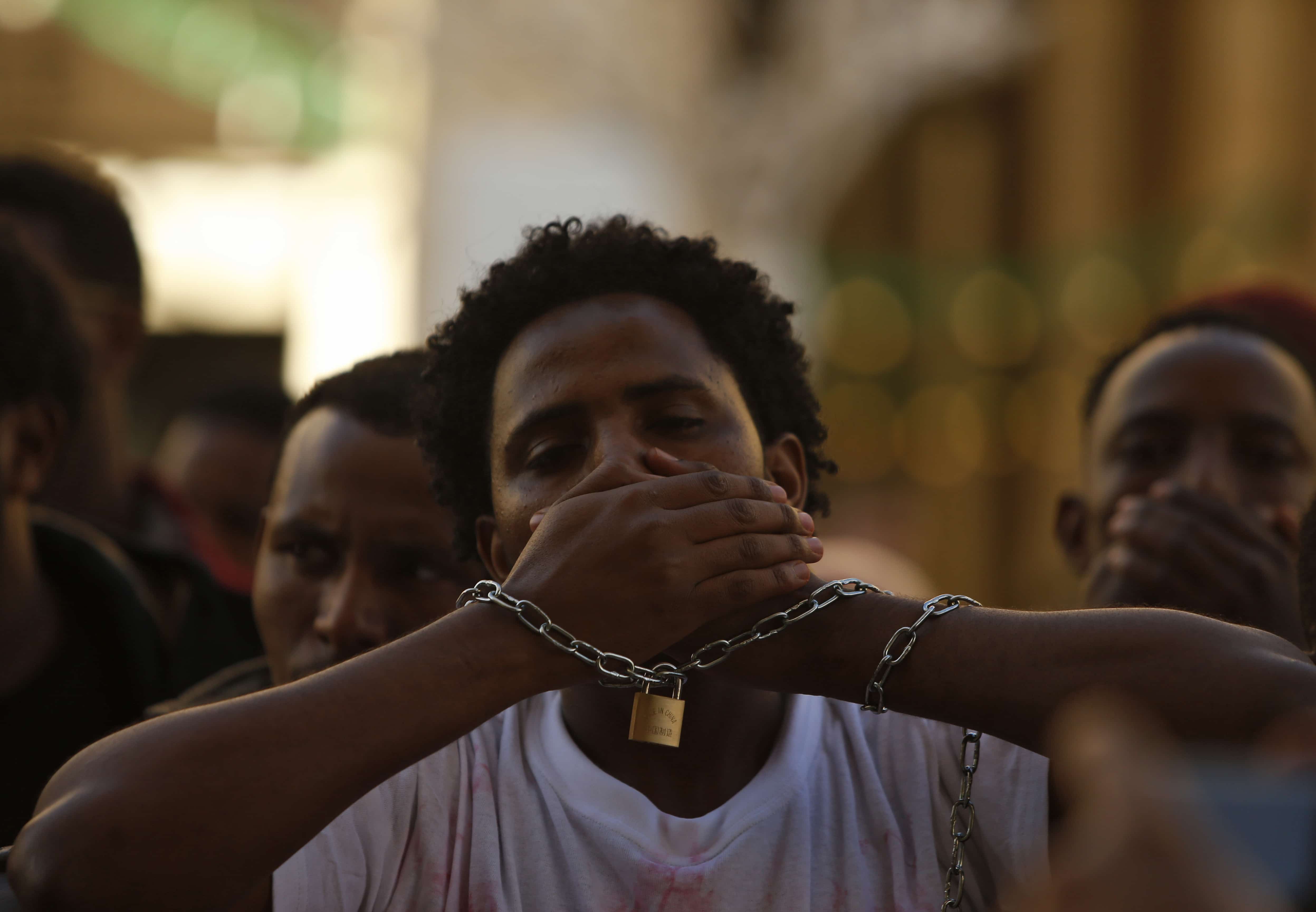 Ethiopian migrants, all members of the Oromo community of Ethiopia living in Malta, protest against the Ethiopian regime in Valletta, Malta, 21 December 2015, REUTERS/Darrin Zammit Lupi