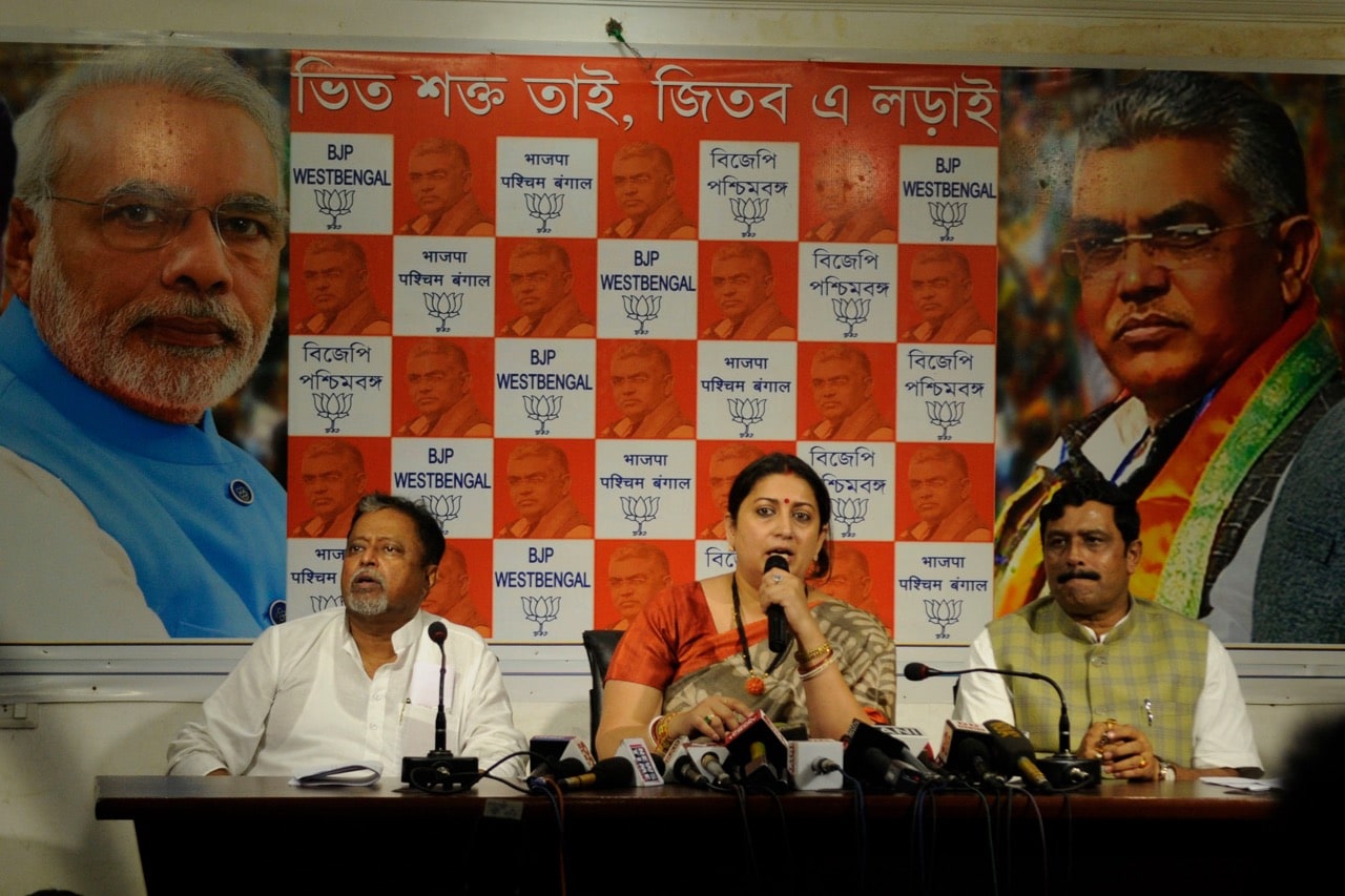 Information and Broadcasting Minister and BJP leader Smriti Irani during a press conference on a number of issues including a 'Fake News' controversy at the BJP party office in Kolkata, India, 6 April 2018, Samir Jana/Hindustan Times via Getty Images