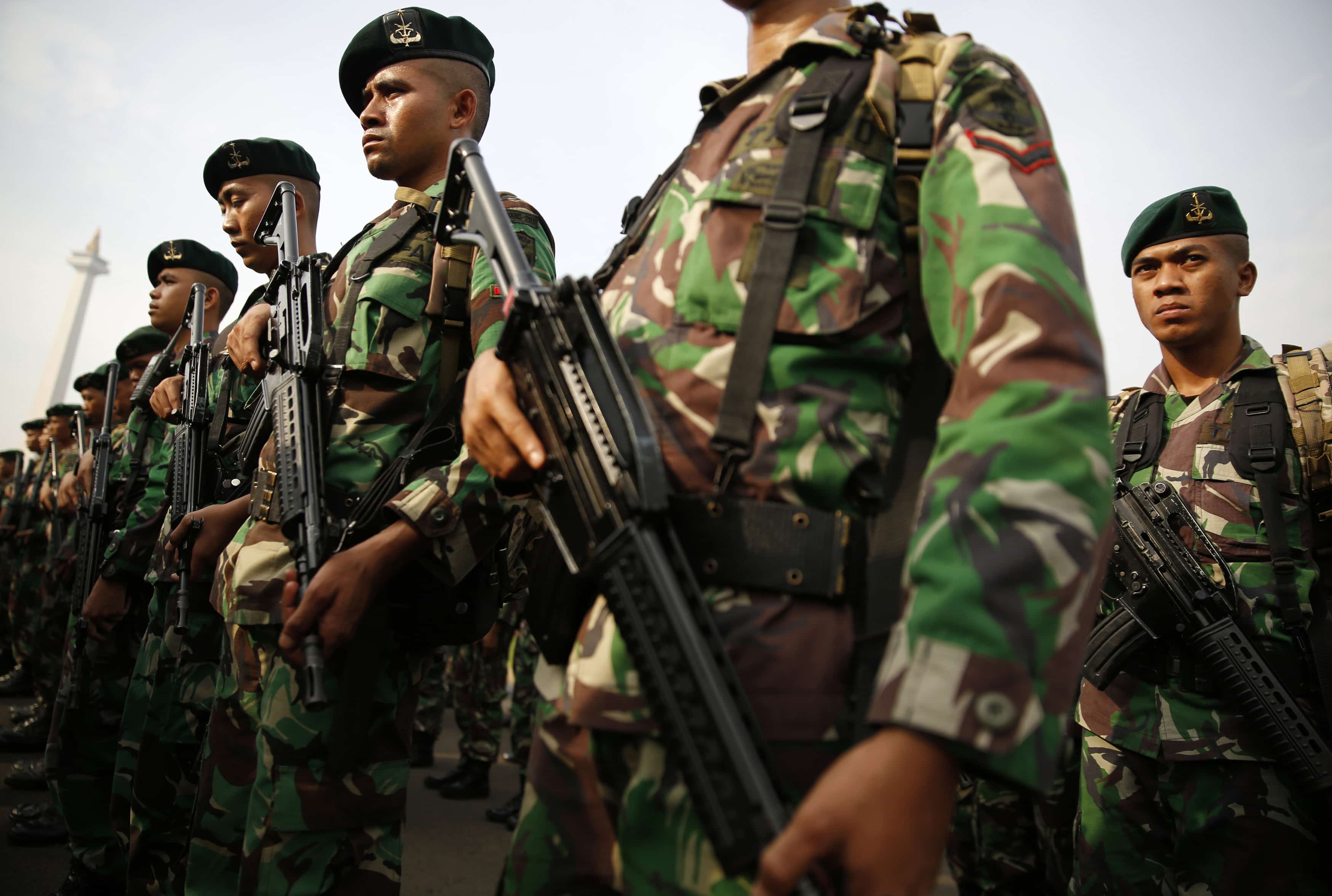 Indonesian military and police forces pictured in Jakarta, 8 July 2014, REUTERS/Darren Whiteside