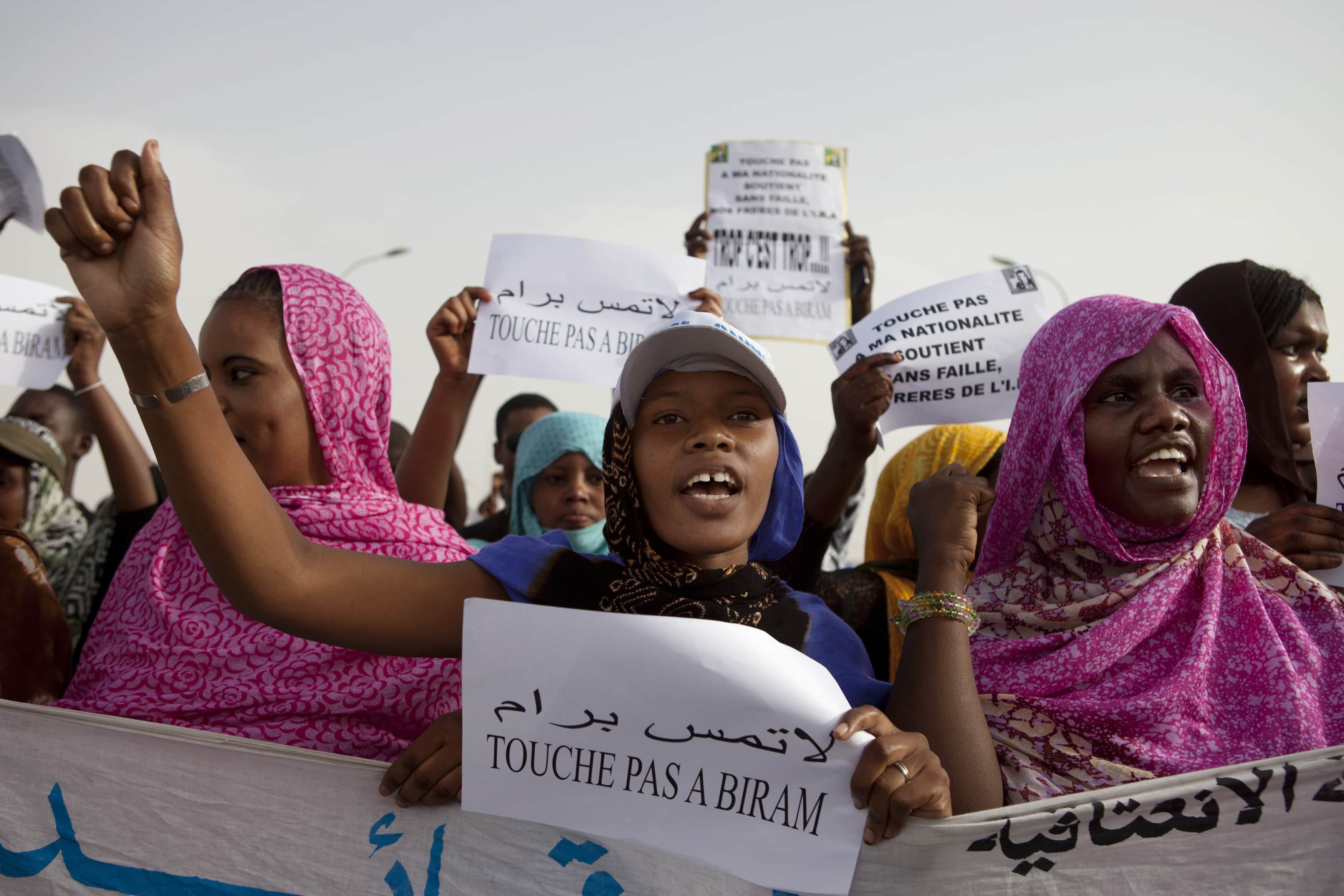 Mauritanian anti-slavery protesters march to demand the liberation of imprisoned abolitionist leader Biram Ould Abeid in Nouakchott, 26 May 2012, REUTERS/Joe Penney