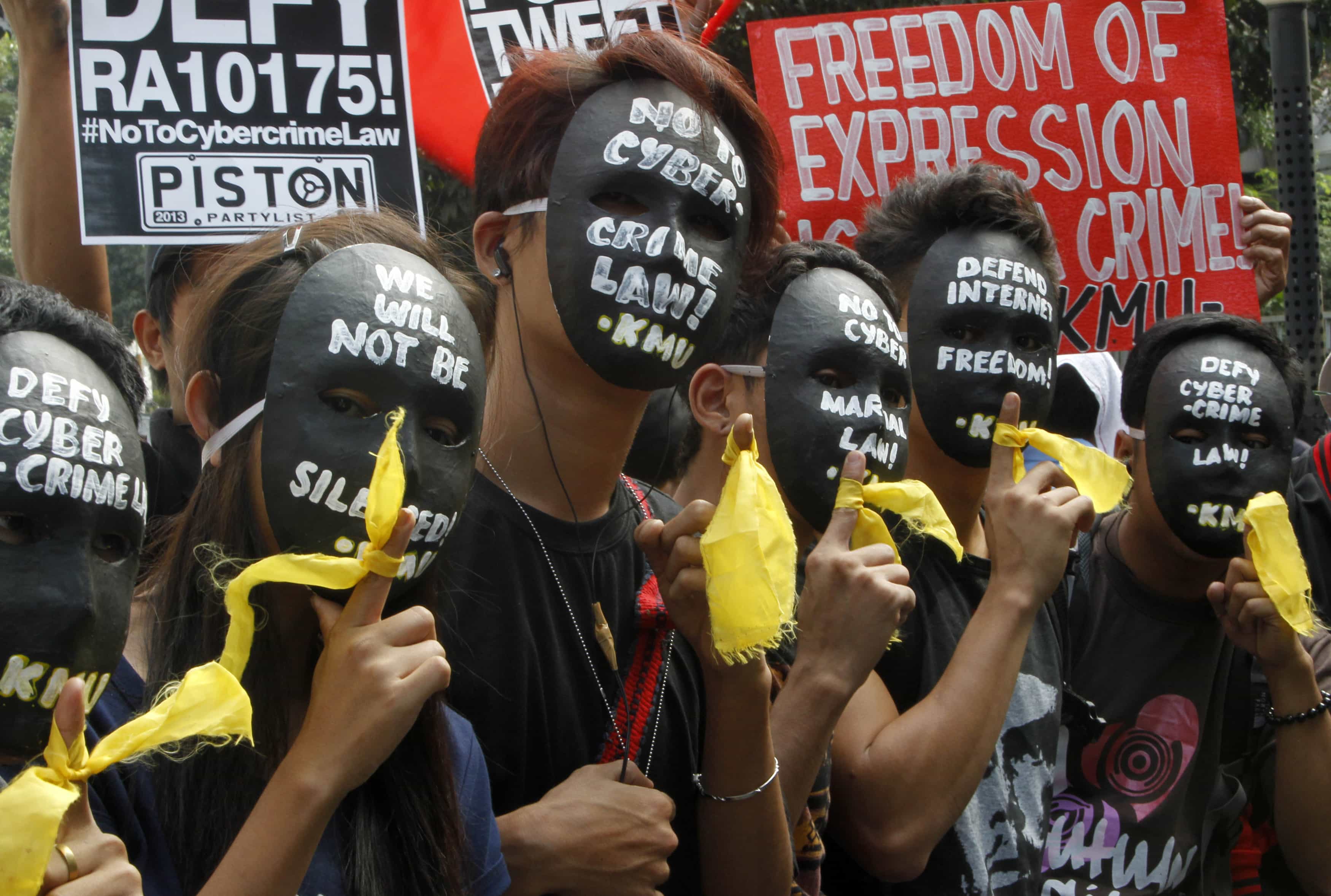 Netizens during a rally against the anti-cybercrime act in front of the Supreme Court., REUTERS/Romeo Ranoco