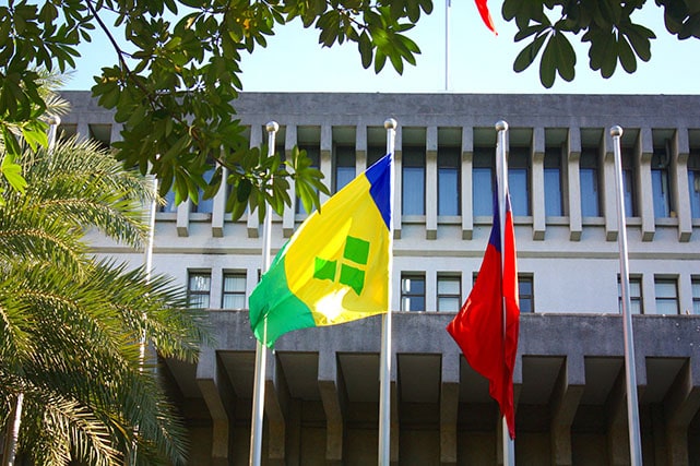 Flag of Saint Vincent and the Grenadines., Wikimedia