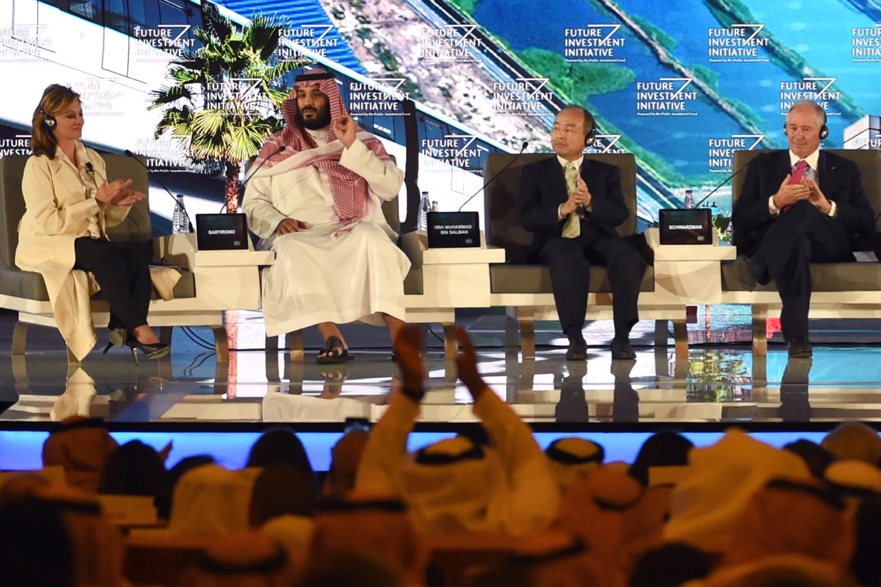 Saudi Crown Prince Mohammed bin Salman (2ND L), attends the Future Investment Initiative (FII) conference in Riyadh, 24 October 2017, FAYEZ NURELDINE/AFP/Getty Images