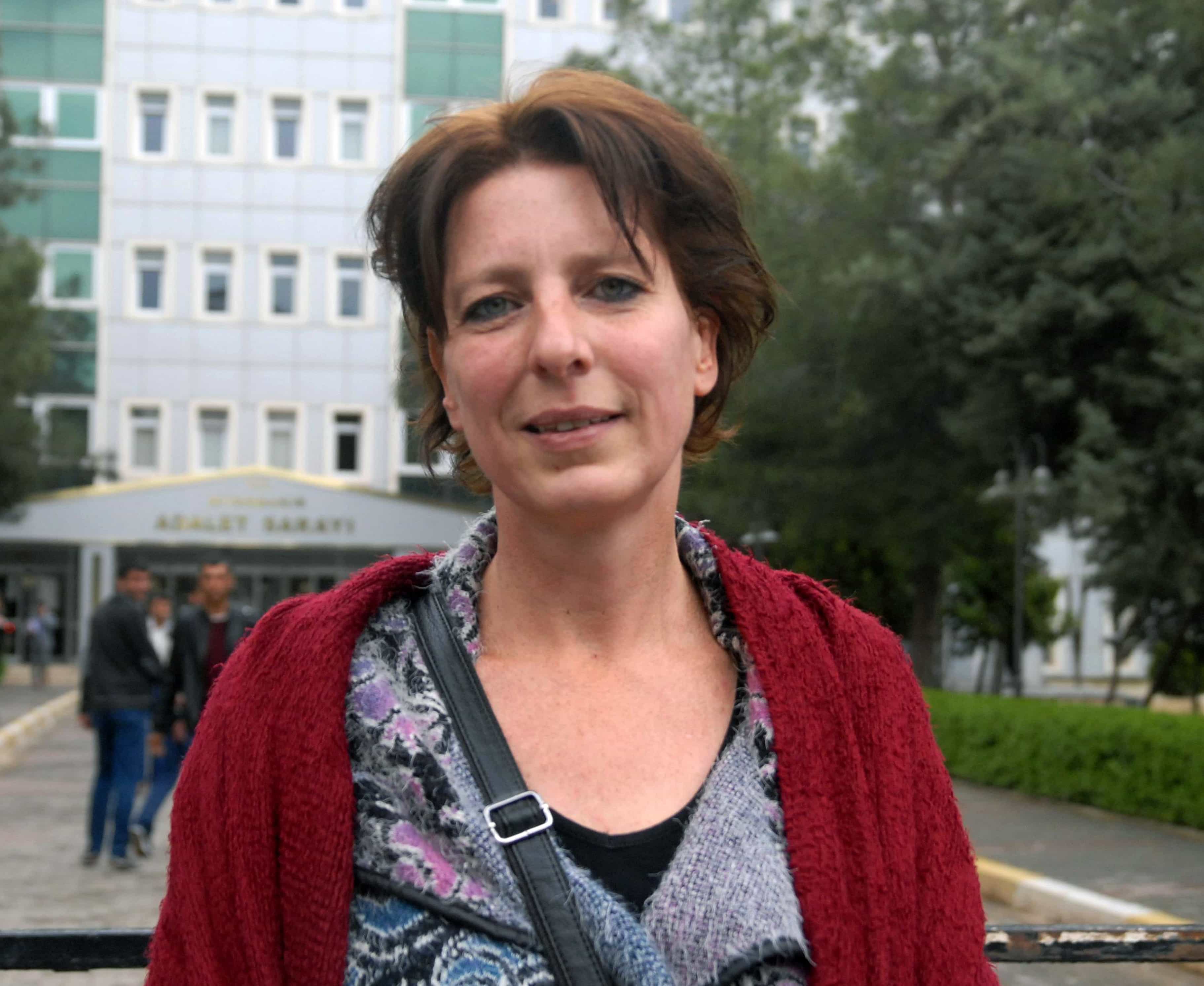 Freelance Dutch journalist Frederike Geerdink speaks to the media after her trial in Diyarbakir, Turkey, Monday, April 13, 2015, AP Photo/Mucahit Ceylan