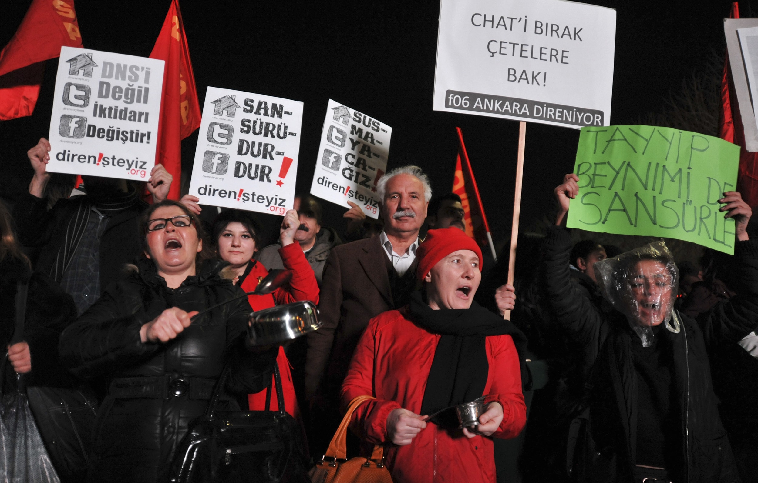 Demonstrators protest against internet censorship in Ankara, 18 January 2014. , REUTERS/Stringer