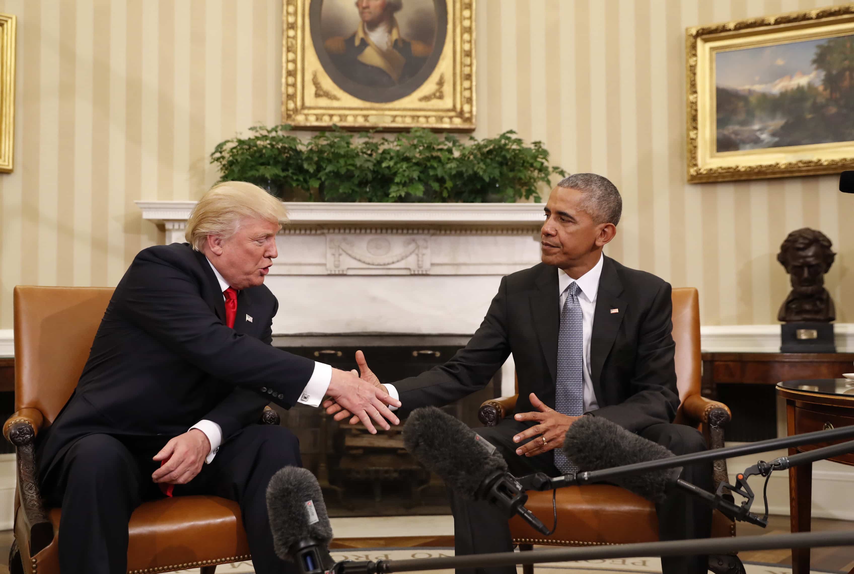 President Barack Obama shakes hands with President-elect Donald Trump in the Oval Office of the White House on 10 November 2016, AP Photo/Pablo Martinez Monsivais