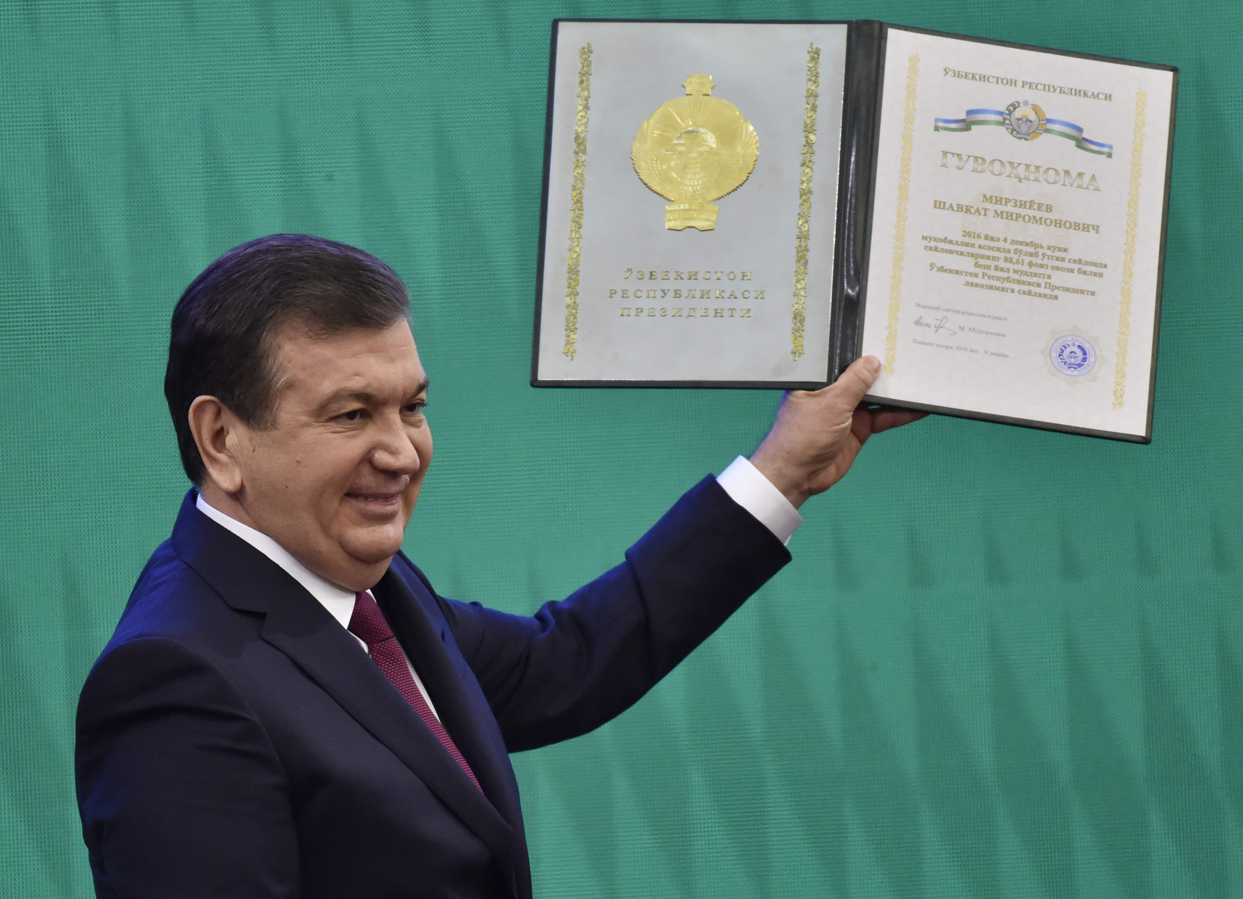 Uzbek President Shavkat Mirziyoyev during the presidential inauguration ceremony in Tashkent, 14 December 2016;  despite promises he has taken no meaningful steps to free prisoners held on politically motivated charges, AP Photo/Anvar Ilyasov