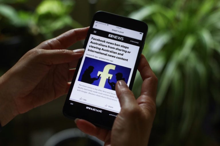 In this photo illustration ABC News reports on Facebook's news ban on Australian and International content, in Sydney, Australia, 18 February 2021, Brendon Thorne/Getty Images