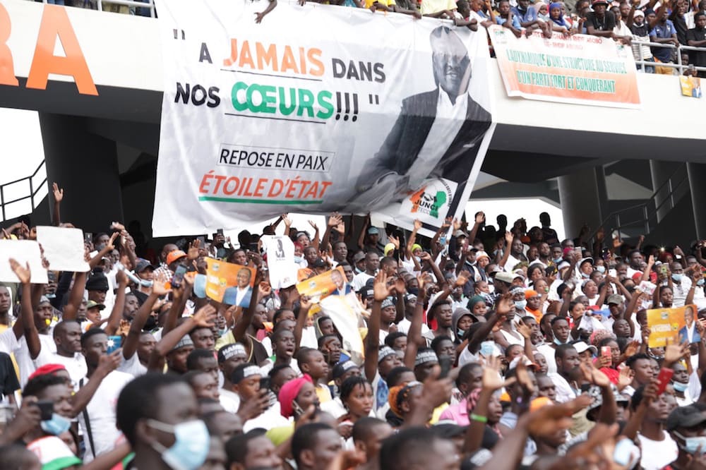 Une rencontre organisé pour le Rhdp (Rassemblement des houphouëistes pour la démocratie et la paix), pour rendre hommage au Premier ministre, Hamed Bakayoko, Abidjan, Côte d’Ivoire, le 17 mars 2021, Cyrille Bah/Anadolu Agency via Getty Images