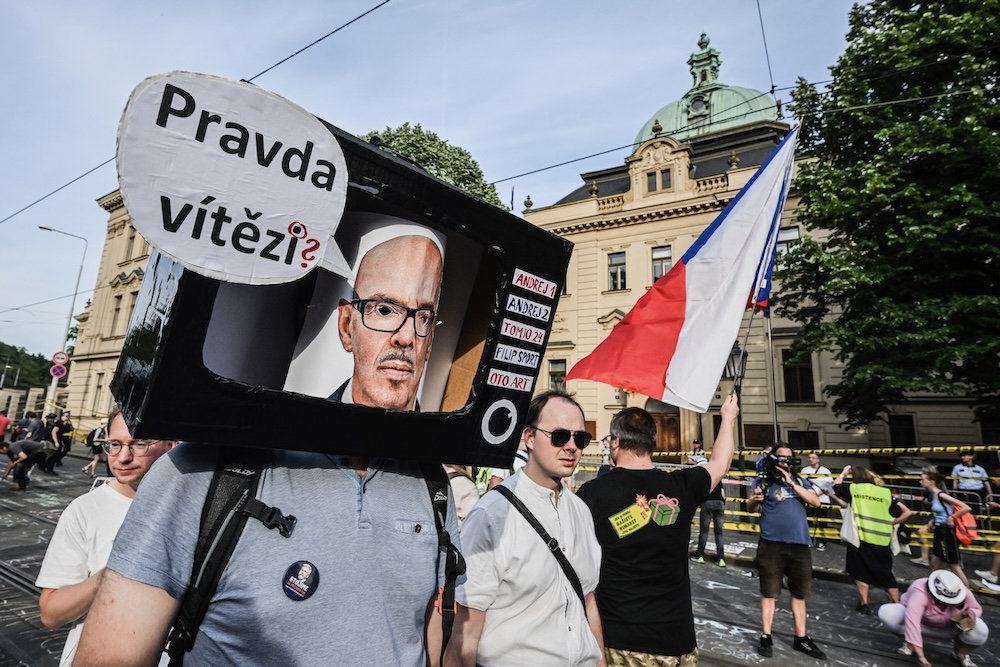 Concerns over Czech government's plan to abolish the licence fee and replace it with state budget funding for public service media