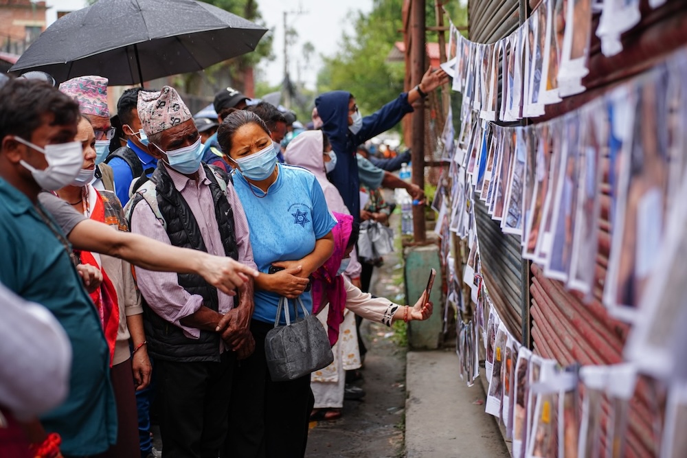 Nepal: Journalists and family members go missing in flash flood